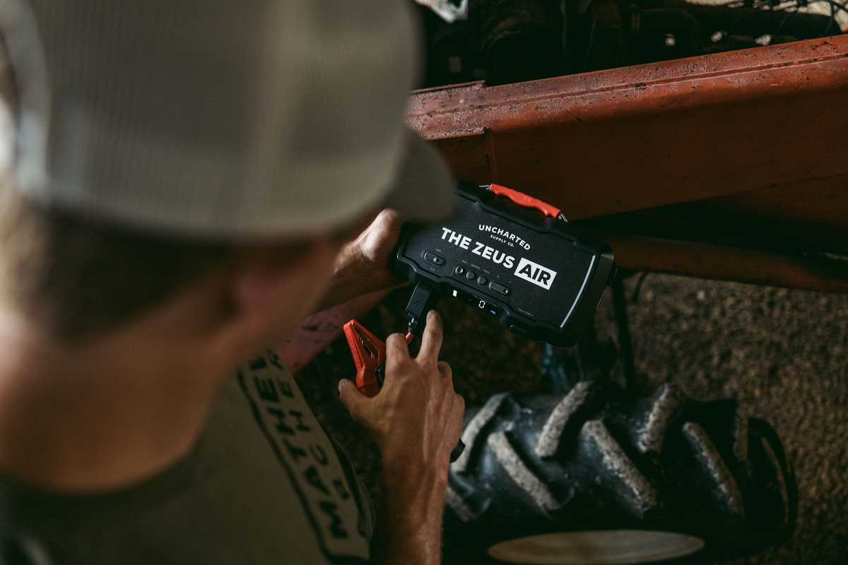 Zeus Air Jump Starter with Tire Inflator & Power Bank | Uncharted