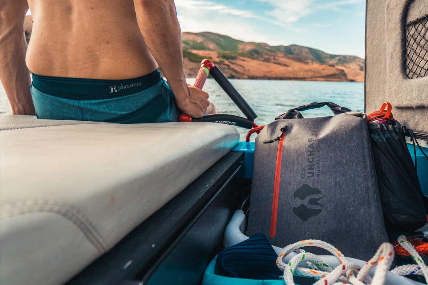 SourceVAGABOND　ハイドレーション　海兵隊 Water Sports | Uncharted Supply Co. – Uncharted Supply Company