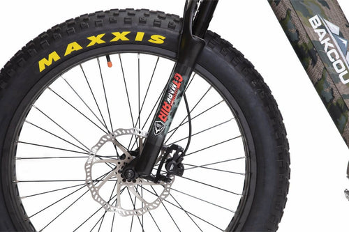 Bakcou Mule fat-tire e-bike front wheel with Maxxis tire, GTM-AIR fork, and disc brake